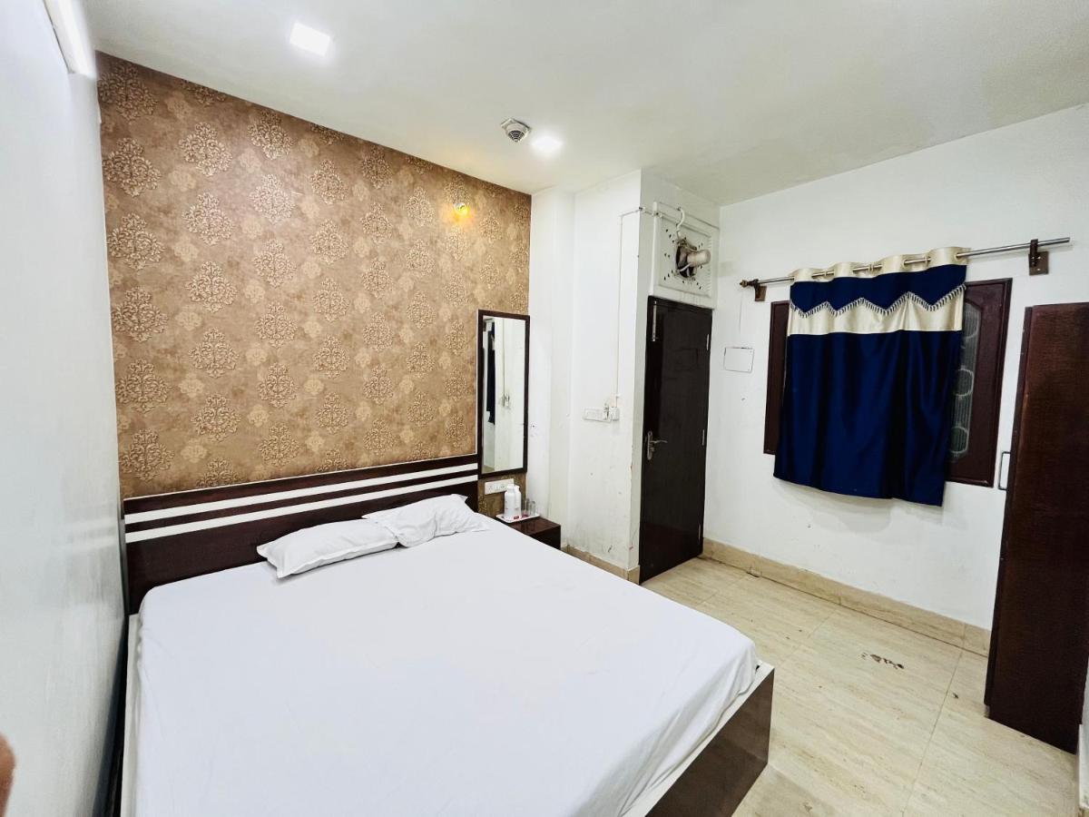Hotel Airlines Calcutta Buitenkant foto