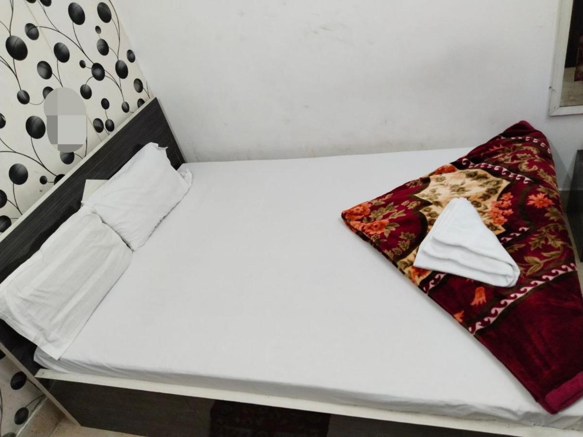 Hotel Airlines Calcutta Buitenkant foto